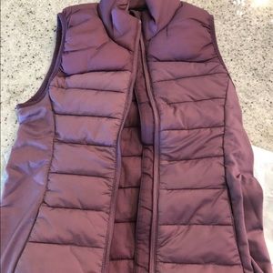 Savvi size small Rise Vest NWT